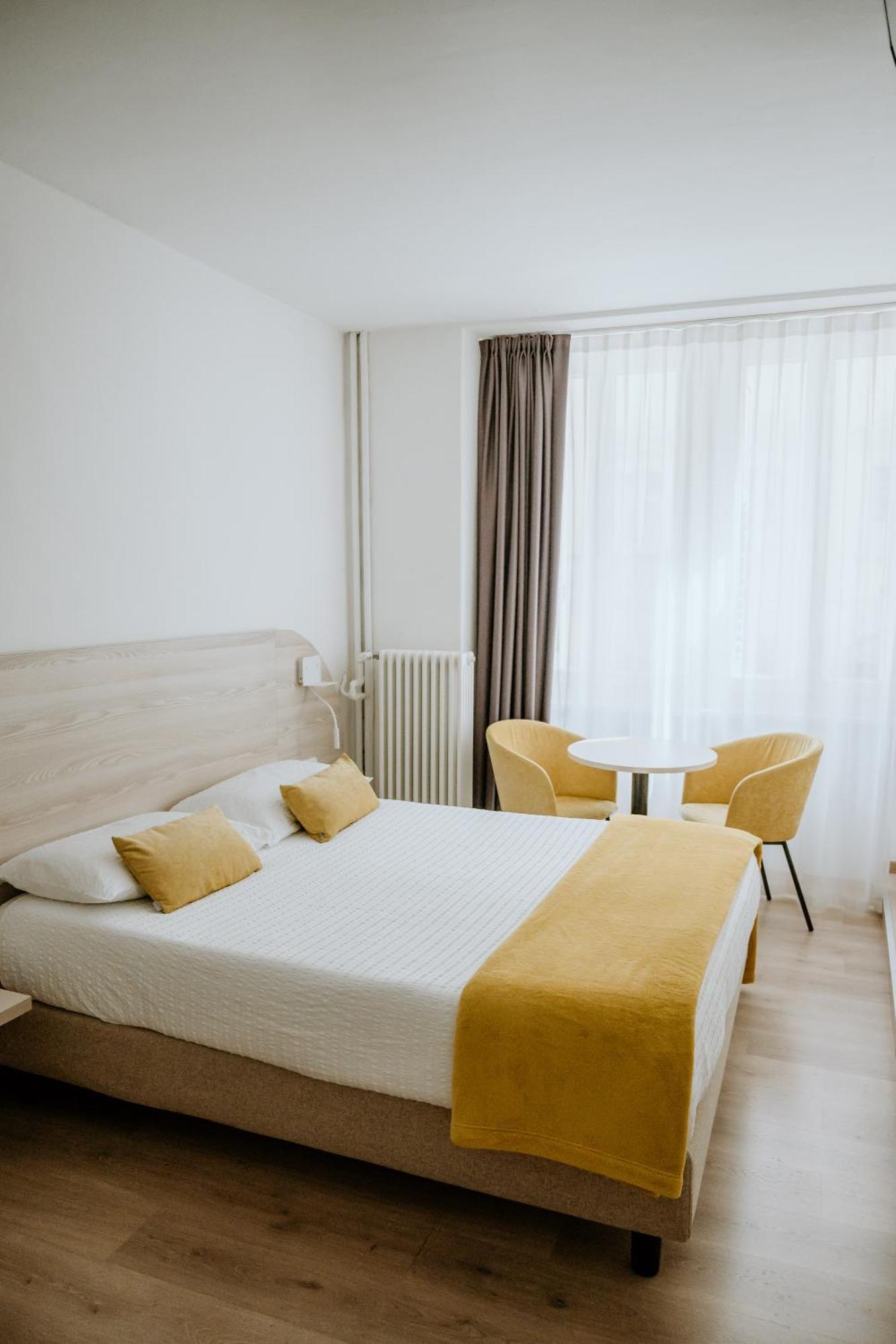 Hotel Venezia Trento Eksteriør bilde