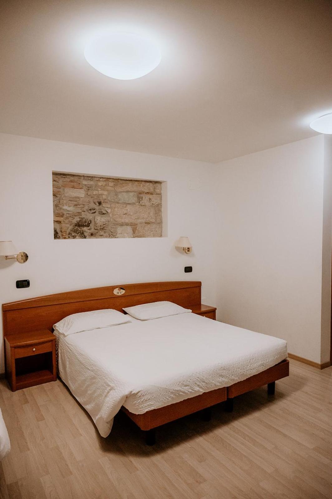 Hotel Venezia Trento Eksteriør bilde
