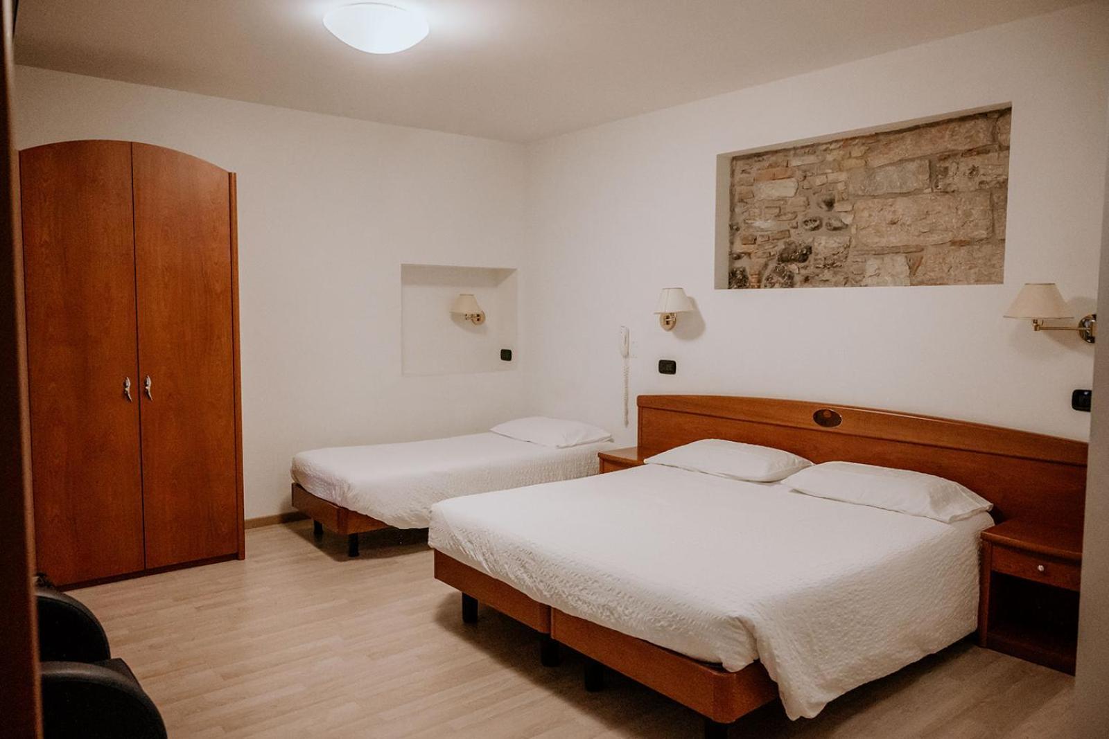 Hotel Venezia Trento Eksteriør bilde